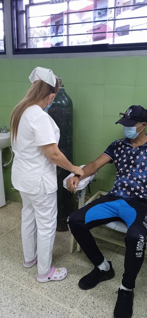 Pacientes que reciben asistencia médica , CDI Ciudadela de Sucre. Parroquia Sucre , municipio Libertador, Estado Distrito Capital . @cubacooperaven @ErickMendezRod3