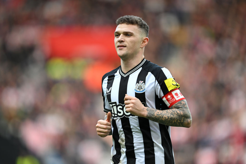 FabrizioRomano's tweet photo. ⚪️⚫️ Newcastle insist on their position: no plans to sell Kieran Trippier in January despite Bayern insistence in the recent days. It's complicated deal for Bayern.

🇫🇷 Nordi Mukiele deal remains on for Bayern, talks with PSG are ongoing and he wants the move. https://t.co/33oIR45PDy