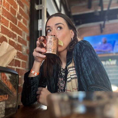 immmconstance's tweet photo. #NewProfilePic https://t.co/HhCqyjPs0X