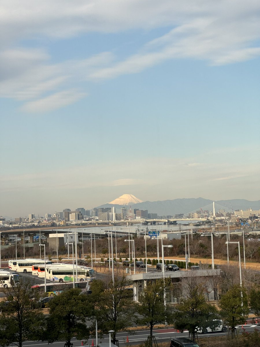 Nero_9709's tweet photo. いい天気でしたね🥰お久しぶり富士山 https://t.co/Fsn89N8RWf