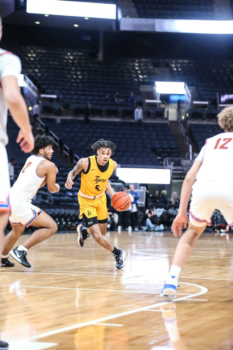 recruitment 100% back open