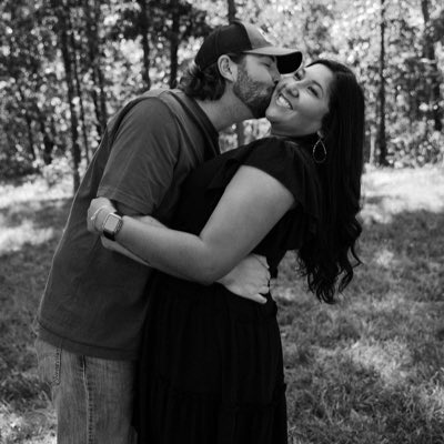 MadisonHunt__'s tweet photo. #NewProfilePic https://t.co/ejTGdq840Y