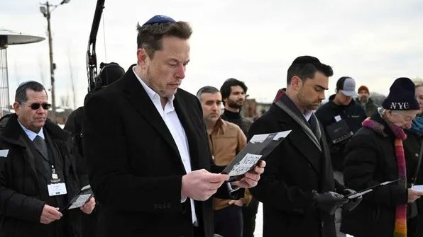 Want to Know what is happening with Elon Musk's companies today?
Here you go!

22nd of January, 2024

■ TESLA $TSLA ($208.80, -1.60%):