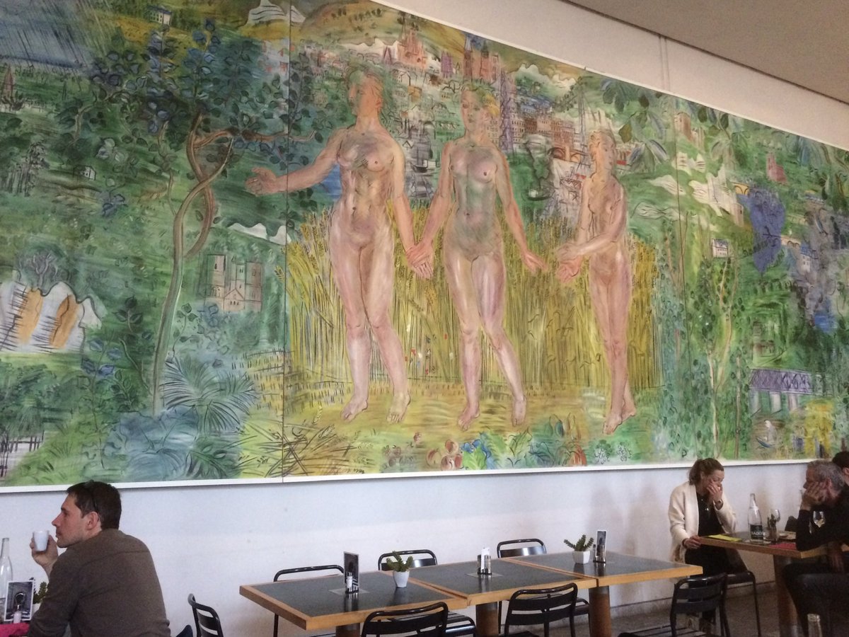 [今日のフォーチュンクッキー]282

「人の心は注意を集中するものに変る性質をもっている。ほんとうに美しいもの、ほんとうに善いものに集中する心の習慣は、心をその集中力に同質にする力を養う。いい芸術やいい書物に親しむ必要がそこにある。」

　　　　　　　　　　　　ー 片山敏彦

＃言葉の木陰