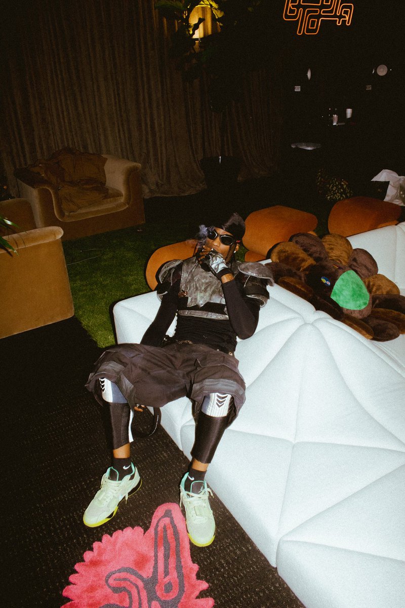 RAYSCORRUPTEDMIND tweet media