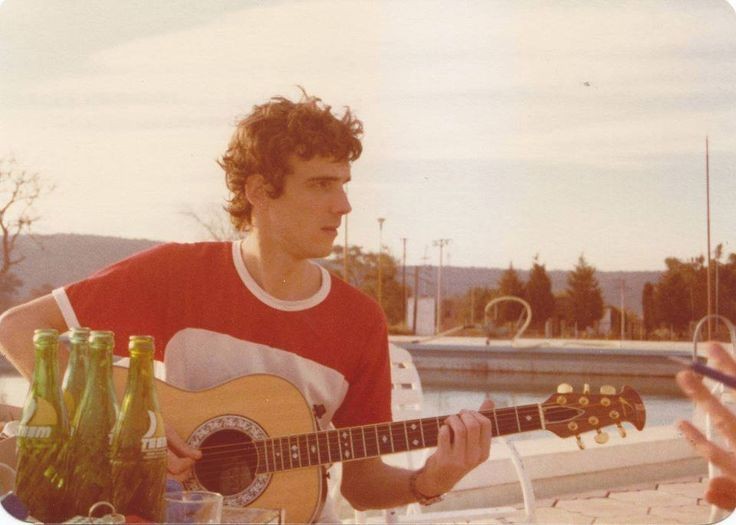 Maxiikiosco's tweet photo. Creo que no hay otro artista que se asemeje a todo lo que fue,es y va seguir siendo este hombre en nuestra música https://t.co/PgfbwjcdJa