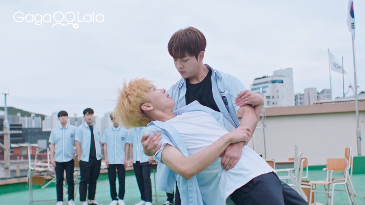 BLUPDATE2022's tweet photo. OUT NOW | EP1+2: Myung Ha finds himself inside the game, and his mission related to his favorite character from the novel begins. 

#LoveForLovesSake #연애지상주의구역 | Every Wednesday and Thursday at 4 PM GMT+8 on GagaOOLala.
▶️LINK: https://t.co/HjhHdTBRJd https://t.co/WCaZQ3yIbL
