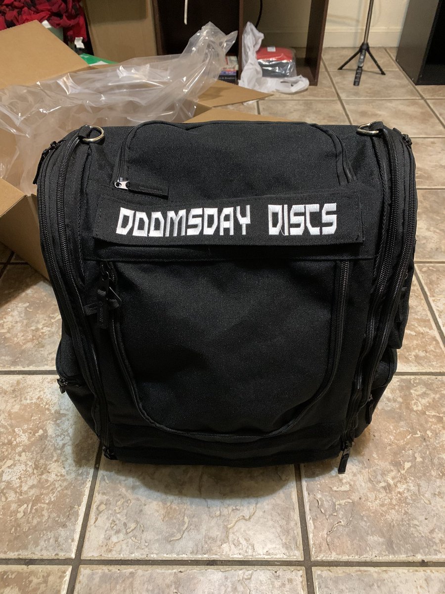 BigD_23's tweet photo. My new Doomsday Disc Bag is here. Introducing The Bugout Bag. Now my Arsenal is True 100% Doomsday. #TeamDoomsday #DoomsdayMonday #SurvivorTeam #BugoutBag #DiscGolfSeason2024 https://t.co/3nSmQdQPvC