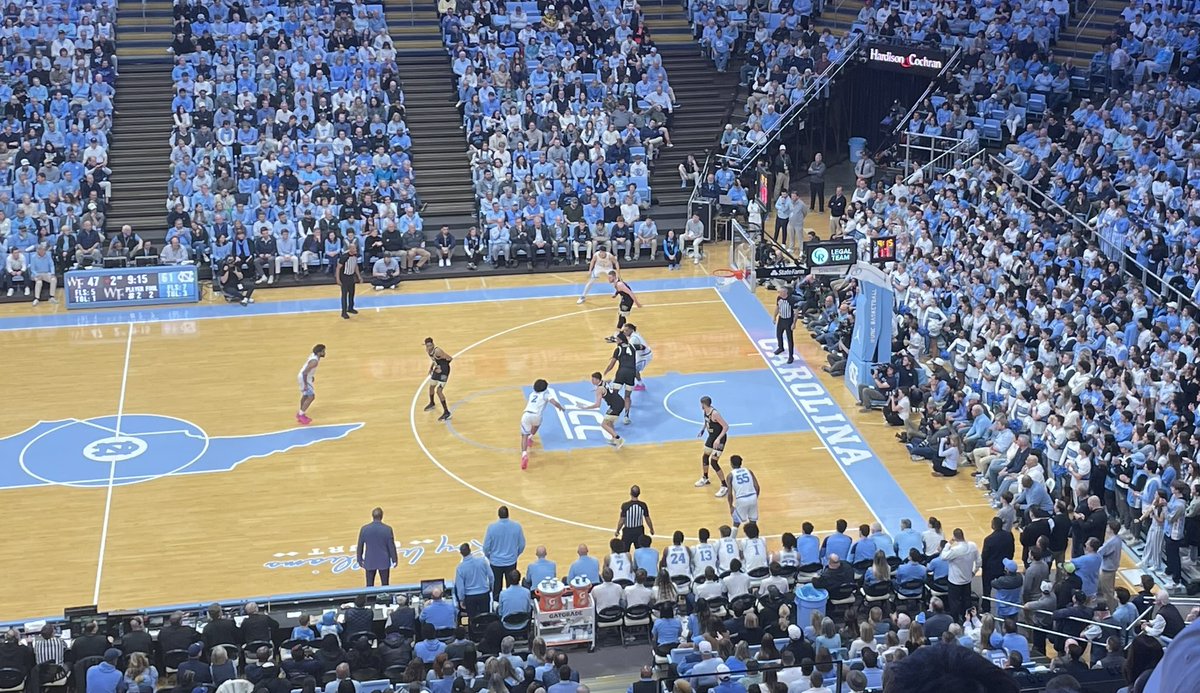 jaygrund's tweet photo. Go Heels!! https://t.co/zTojPzVojf