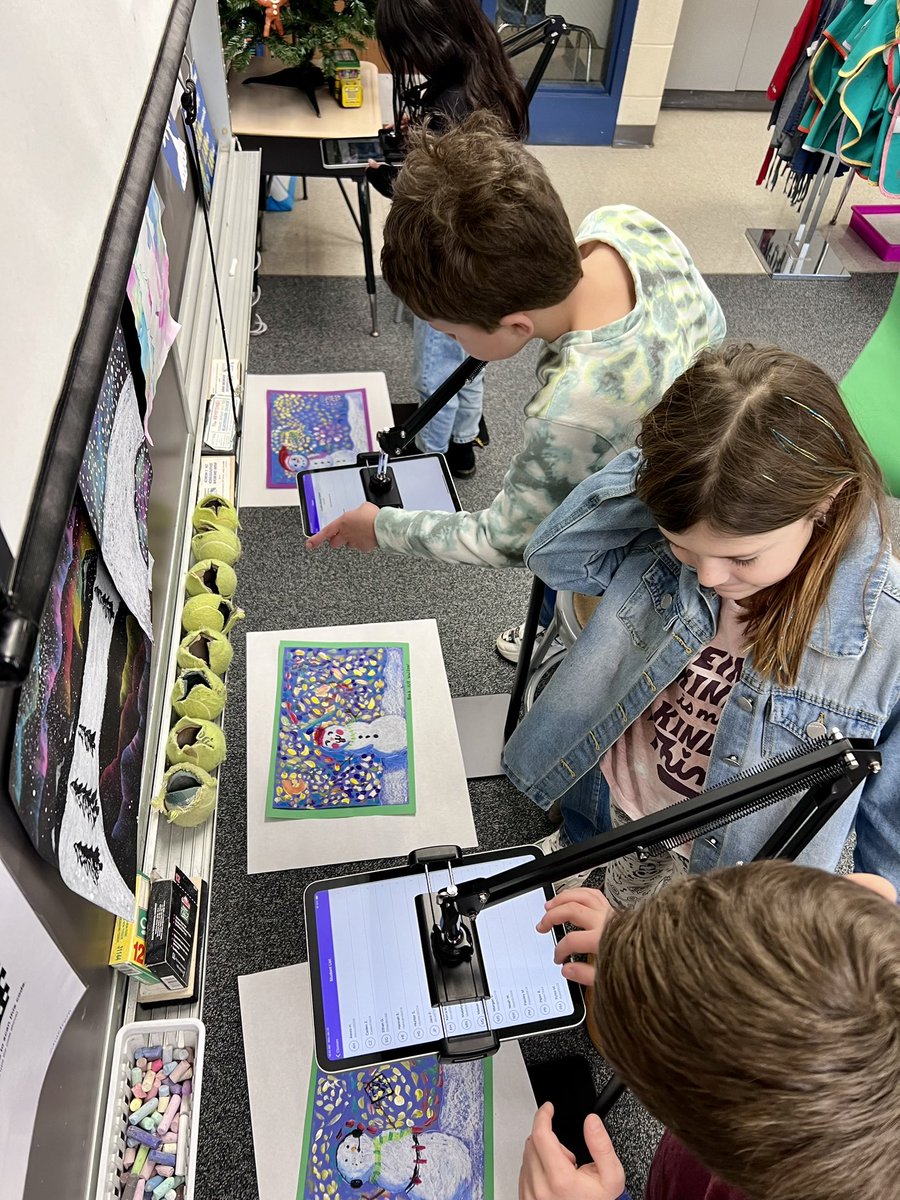 CocEdFoundation's tweet photo. Third grade students are using iPads and iPad stands to take photos and upload images to Artsonia accounts thanks to a CEF grant. https://t.co/dQwEk8NcnV