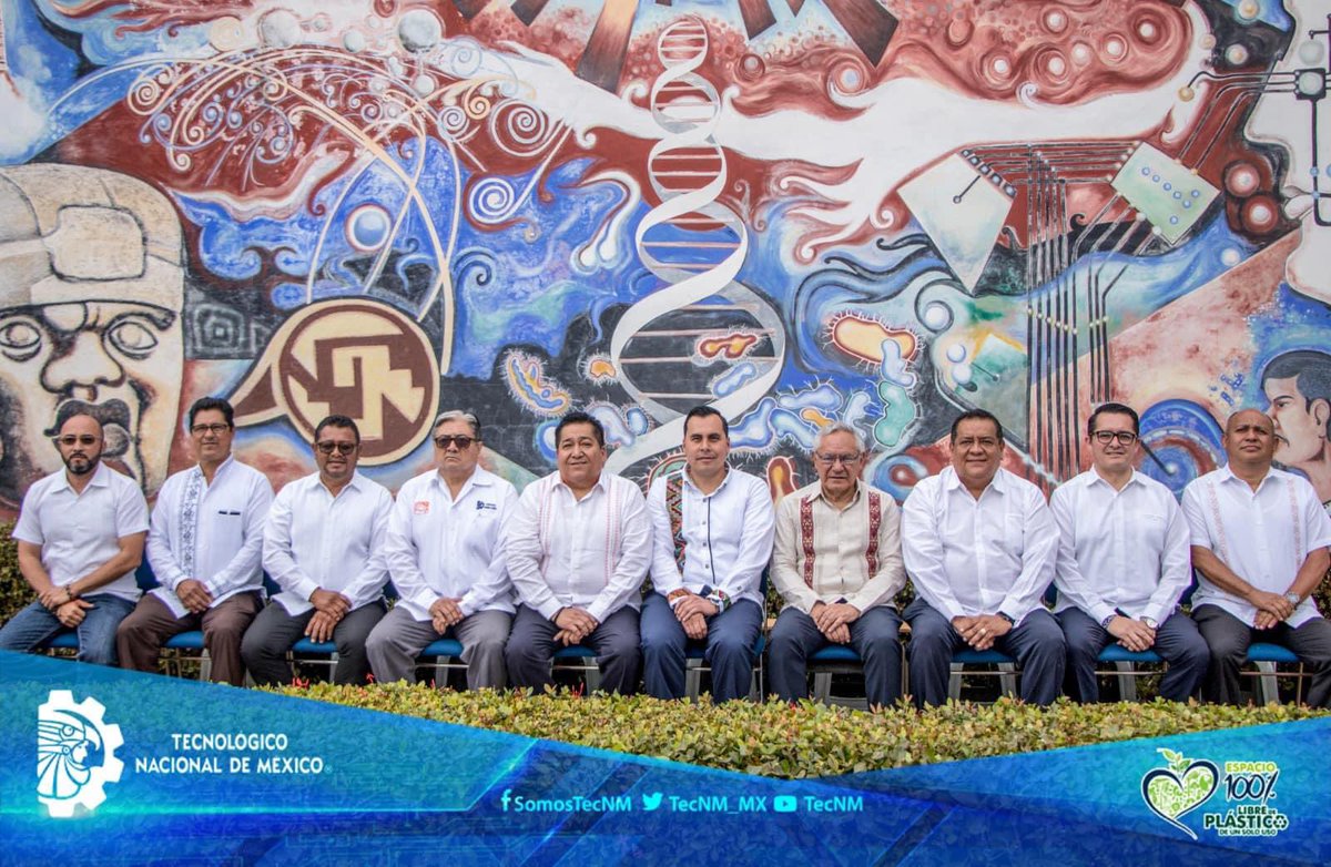 TecNM_MX's tweet photo. #ElTecNMInforma
Durante la inauguración del curso de Formación de Capacitadores Ferroviarios en el TecNM Campus Minatitlán, nuestro Director General, @Ramon_Jimenez_L, resaltó el firme compromiso de nuestra institución para afrontar los desafíos significativos. https://t.co/NbKzhqppmR