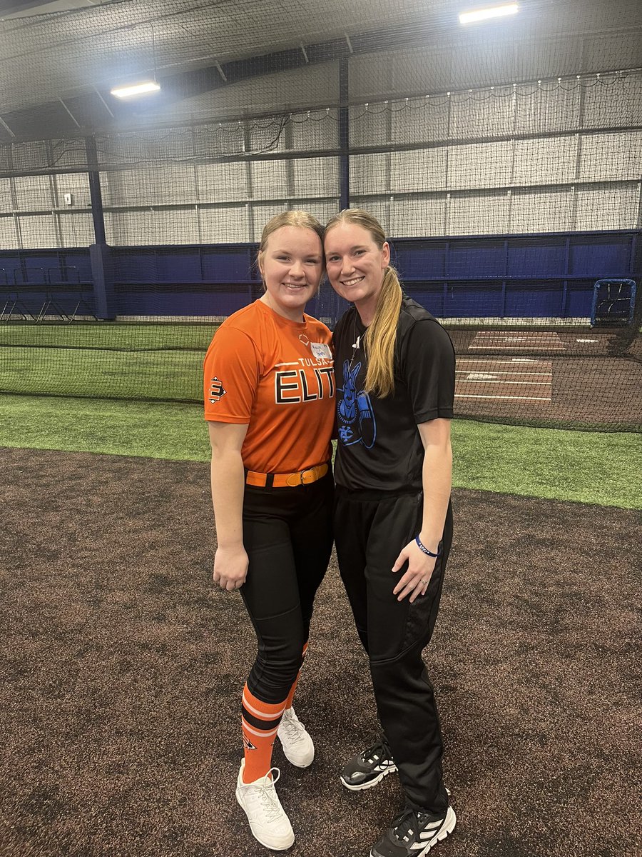 Current Indian <a href="/KayleeHampton0/">Kaylee Hampton</a> camped at UMKC yesterday and look who was helping at camp!  Former Indian and current Roo <a href="/briona_woods/">Briona Woods</a>