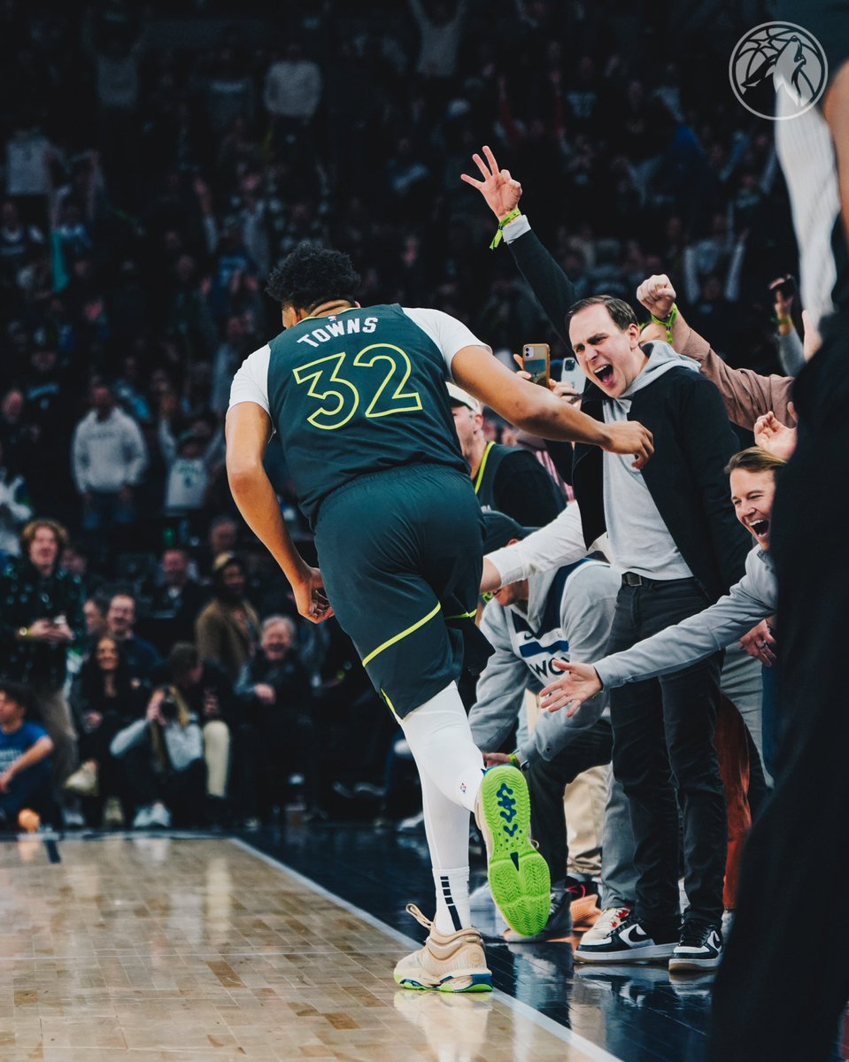 Timberwolves's tweet photo. 44 POINTS

THE MOST IN A HALF IN TEAM HISTORY 😮‍💨 https://t.co/3ONIyY25lk