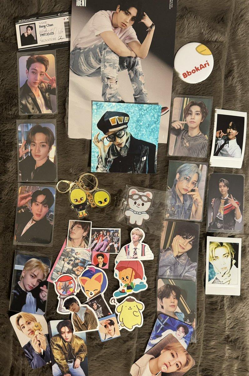 mindysung_'s tweet photo. ❣️Skz Giveaway Pack❣️
- WW, I will pay for shipping ❣️

Being kind is needed for people to want to be on here. Additionally, you can support each other while supporting other efforts. 
Rules: 
- Must Like/repost
- Comment about a person that was kind, welcoming and/or supported you, positive, brought people together etc. on here to express gratitude. 
- Can enter once per day! 
- Include username
- Random official PC not shown will also be included as a surprise 😮 
Ends 2/4