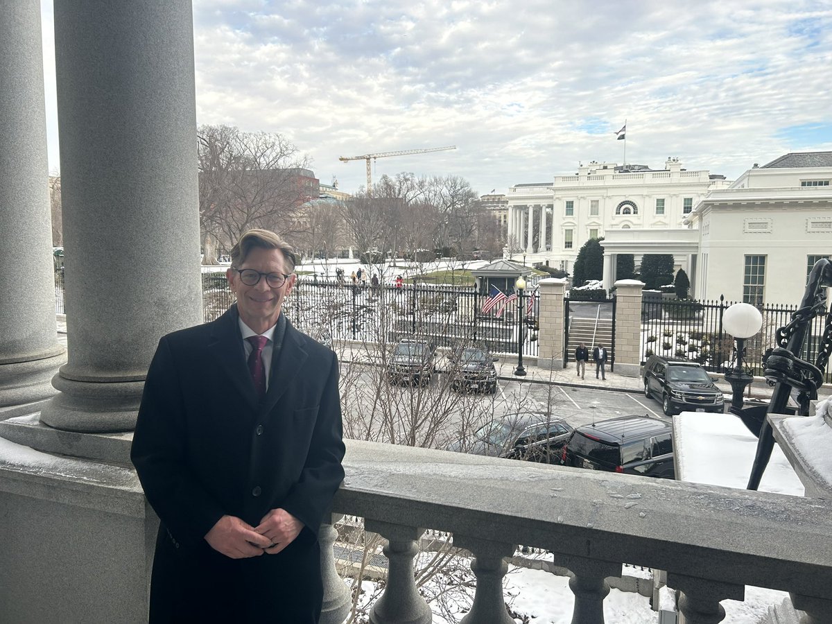 Eric Mackey tweet media