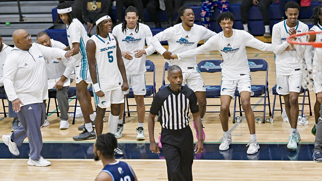 Brunswick Community College Men's Basketball (@brunswickcc_mbb) on Twitter photo Dolphins Win Conference Home Opener. <a href="/BrunswickCC_MBB/">Brunswick Community College Men's Basketball</a> defeats <a href="/WakeTechMBB/">Wake Tech Men’s Basketball</a> 87-76 at home. BCC was up as much as 26 points in the second half. Leading scorers for BCC were <a href="/nasiar__/">nasiar blackston</a> with 27 points <a href="/Sheed_910/">Rasheed Daniels</a> 14, <a href="/Kevon_v3/">Kevon</a> 13, <a href="/DurantJaleb/">Jaleb G</a> 13 Dolphins Win Conference Home Opener. <a href="/BrunswickCC_MBB/">Brunswick Community College Men's Basketball</a> defeats <a href="/WakeTechMBB/">Wake Tech Men’s Basketball</a> 87-76 at home. BCC was up as much as 26 points in the second half. Leading scorers for BCC were <a href="/nasiar__/">nasiar blackston</a> with 27 points <a href="/Sheed_910/">Rasheed Daniels</a> 14, <a href="/Kevon_v3/">Kevon</a> 13, <a href="/DurantJaleb/">Jaleb G</a> 13