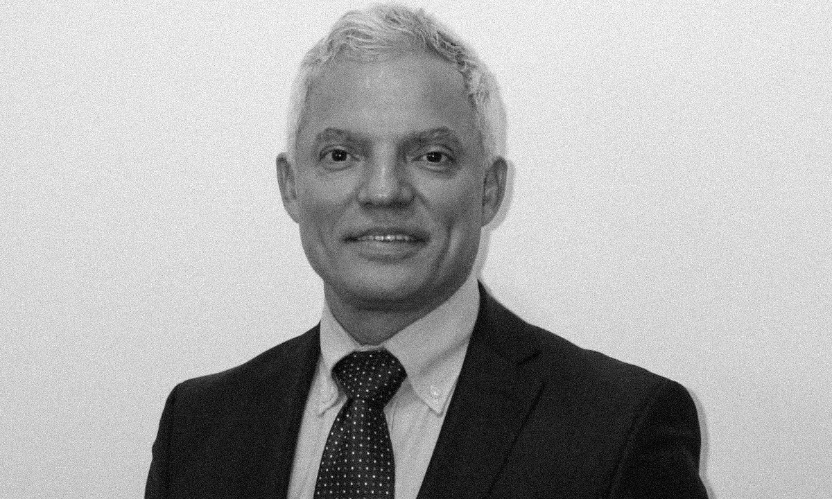🚨🏳️‍🌈 Encuentran sin vida al procurador Carlos Mario Molina al interior de su vivienda en Bogotá. Este sería el quinto crimen contra una persona #LGBTIQ+ registrado por nuestro Observatorio de Derechos Humanos durante el 2024 en Colombia. [1/4]