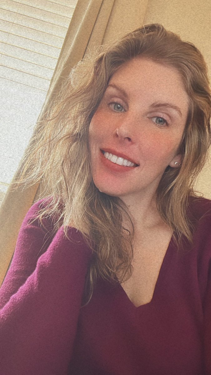 PinkySplashXO's tweet photo. #monday #mondaymood #birthdayweek #allsmiles #aquarius #aquariusgang #explore #exporepage #foryou #foryoupage https://t.co/ra73ofxDpr