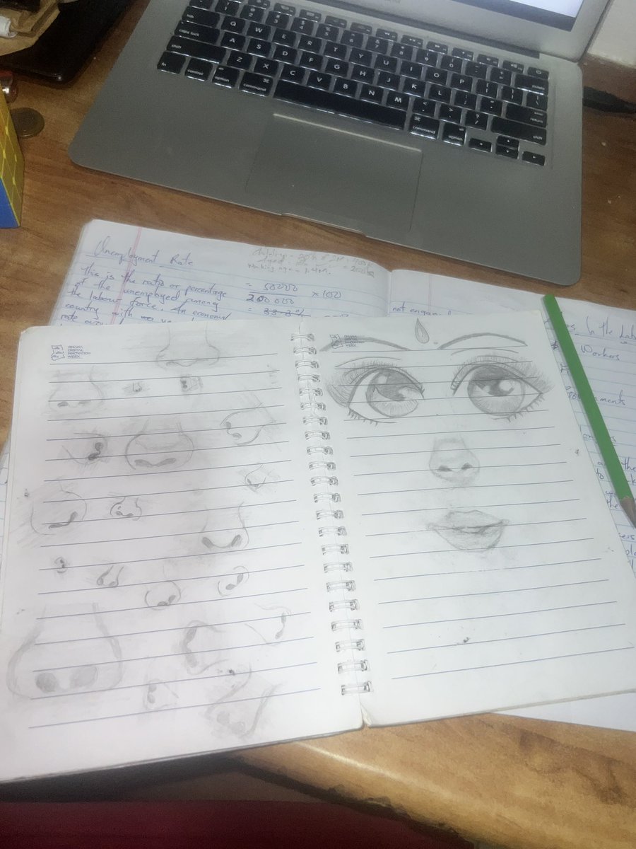 biakunutu's tweet photo. idk i like sketching a lot https://t.co/afgnyoNY8m