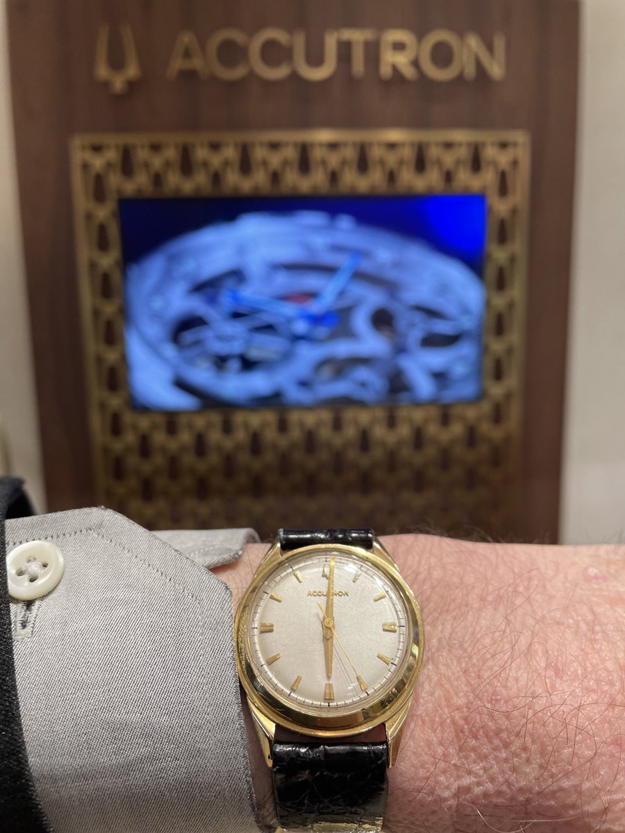 BillMccuddy's tweet photo. Old and new at ⁦@CitizenWatchUS⁩ store on 5th Avenue. It’s NOT just a timepiece no matter the era. ⁦@AccutronTime⁩ ⁦@AccutronWatch⁩ #vintage watch #classic https://t.co/KRla1Y5uKi