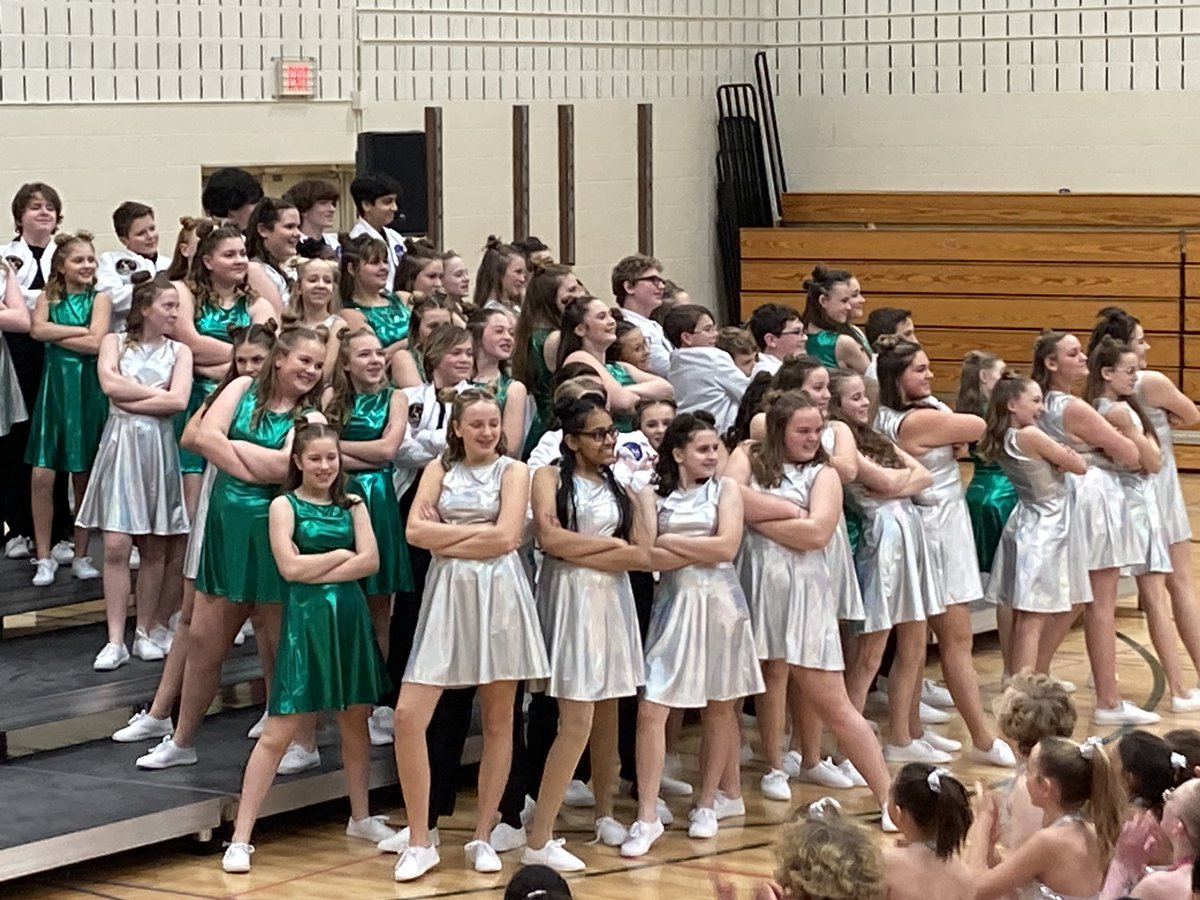 Millard North Middle School Show Choir tweet media