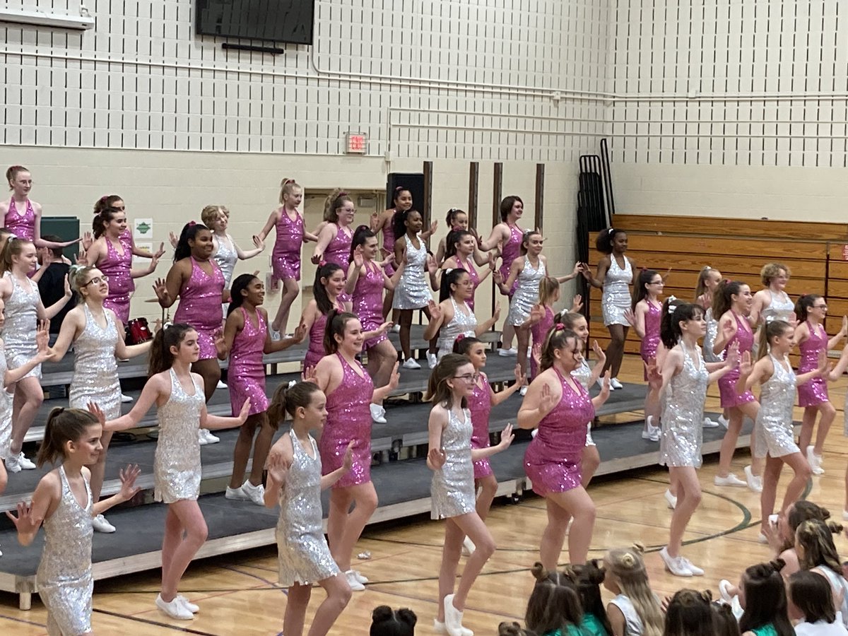 Millard North Middle School Show Choir tweet media