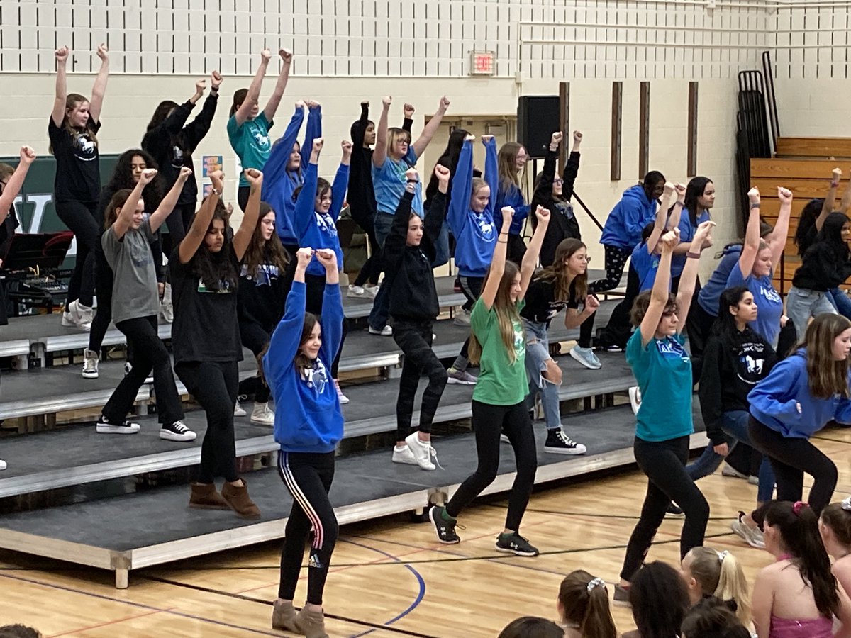 Millard North Middle School Show Choir tweet media