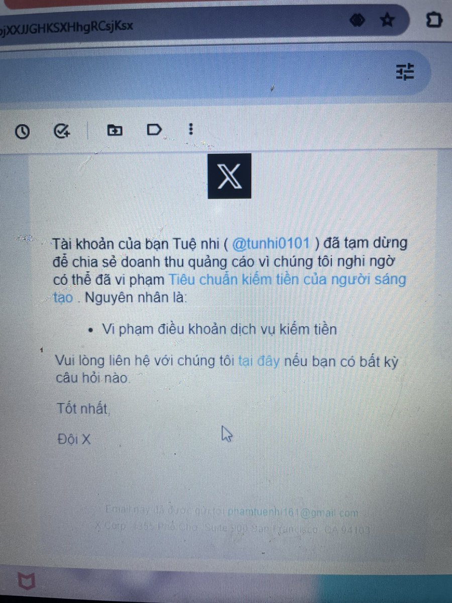 tunhi0101's tweet photo. mn ơi 

có ai bị cái này giống em không ạ 

bị này là bị ntn mn bt không https://t.co/TysrPEbgRi