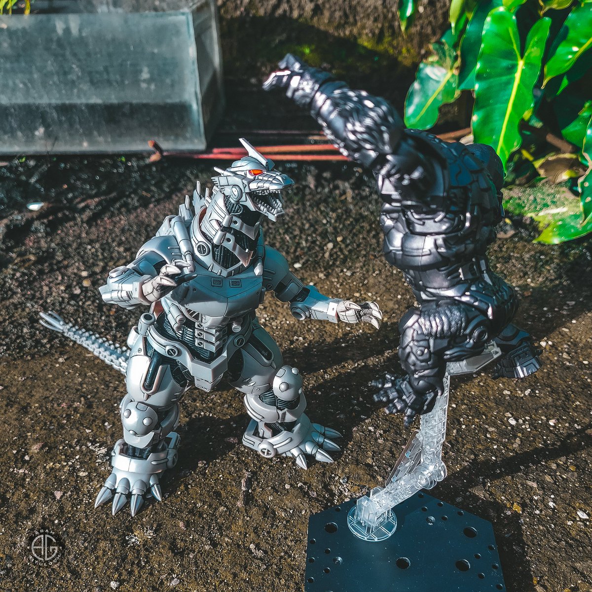 DirlyShelby's tweet photo. ᵐG v ᵐK
🤖 : ACKS Kiryu & Buluke Optimus Primal
📷 : Realme 6 Pro
🎨 : Lightroom
#mechagodzilla #optimusprimal #mechagodzilla3 #godzillavskong #godzillaagainstmechagodzilla #transformersriseofthebeasts #plamo #plastikmodel #plamokit #plastikmodelkit #mokit #modelkit https://t.co/KXxbEUWP72