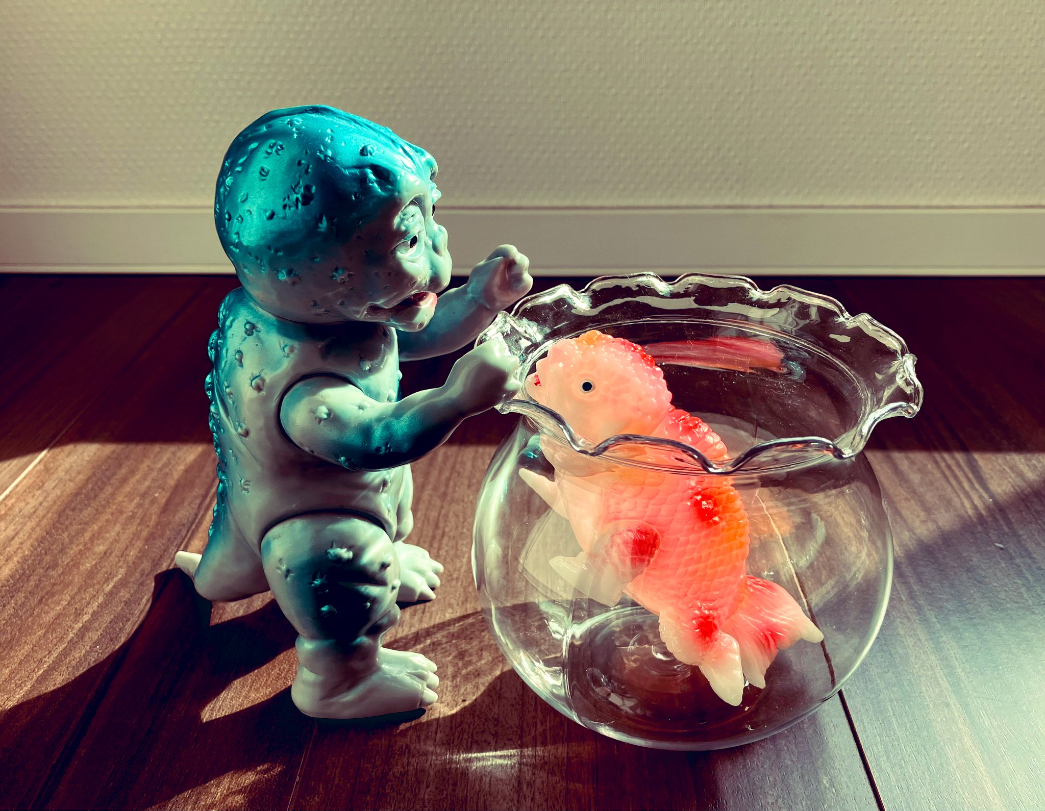 キンギョザウルス - Search / X