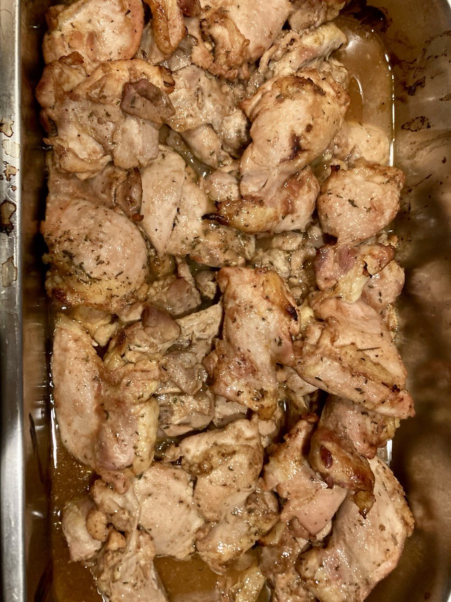 subvert_ud's tweet photo. Today we had BBQ chicken 🍗, sweet potato 🍠, spaghetti 🍝, homemade desserts🧁, and coffee ☕️. Food &amp; supplies every Sunday 12:00-1:30 at U Heights (50th &amp; University)!

D0NATIONS (vmo subvert_ud) &amp; C0MRADES NEEDED (plz share)

#Seattle #SeattleMutualAid #MutualAid https://t.co/tMiTWzUr64