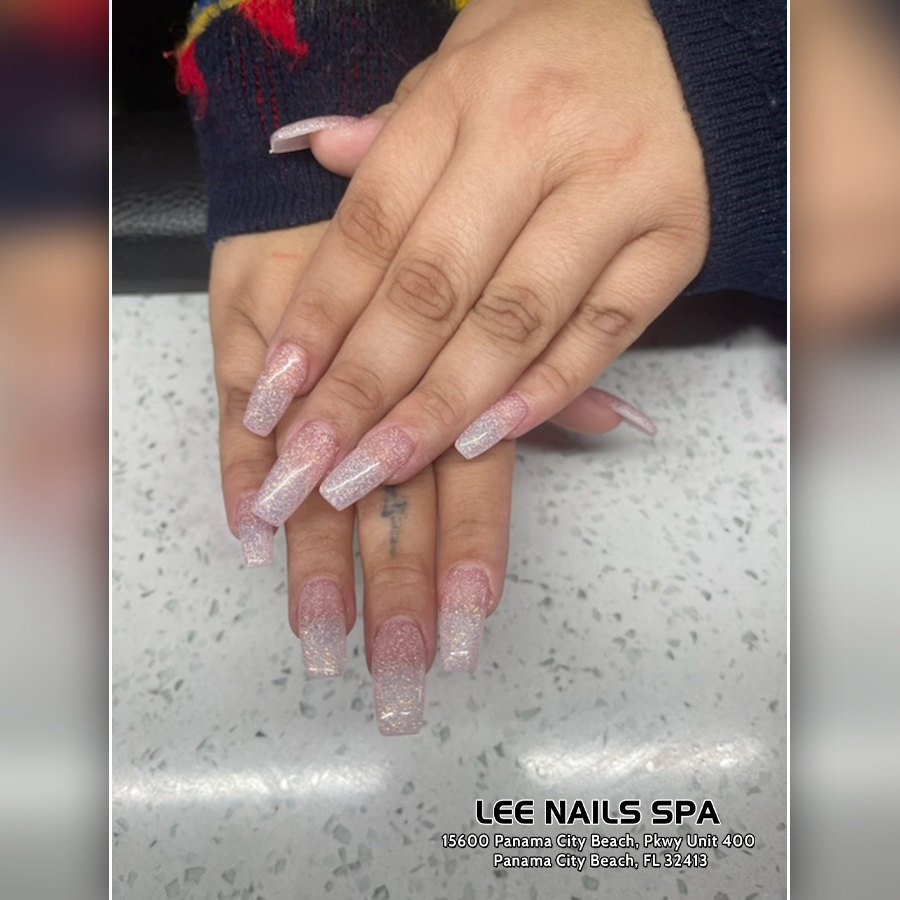 nganguy24558017's tweet image. ✨ Nail the perfect balance of simplicity and style in 2024! Soft gradients, subtle patterns, and delicate accents ensure your nails are always in vogue. 💅 #SubtleStyle #NailBalance
maps.app.goo.gl/mkQV84xPtquwra…