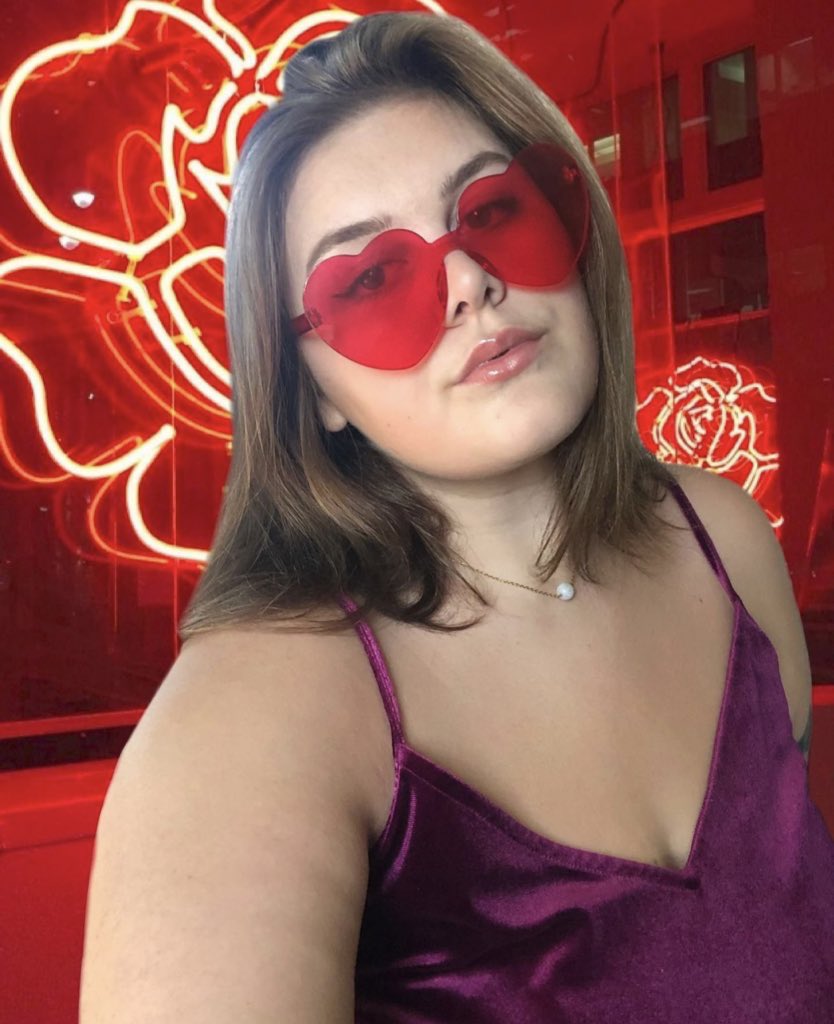 simplysamone__'s tweet image. ❤️‍🔥 Feeling Pretty with Simply Sámone ❤️‍🔥. Another #CLIENTCAM look in the books 😍. Want to be featured on our page? Don’t forget to tag @simplysamone__ in your looks 😍🫶🏽 !