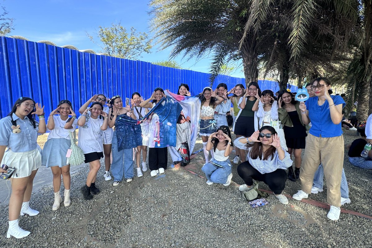 alwaysdotae's tweet photo. ੈ♡˳·˖✶ Our little gathering with #TeamNursingHome last ‘NCT 127 - The Unity’.ᐟ

Thank you for spending the day with us. Also to everyone who went and dropped by but didn’t get to join the group pic. We hope everyone enjoyed the concert as much as our favorite duo did.ᐟ 🩵🤍 https://t.co/WVU1ZIYWHa