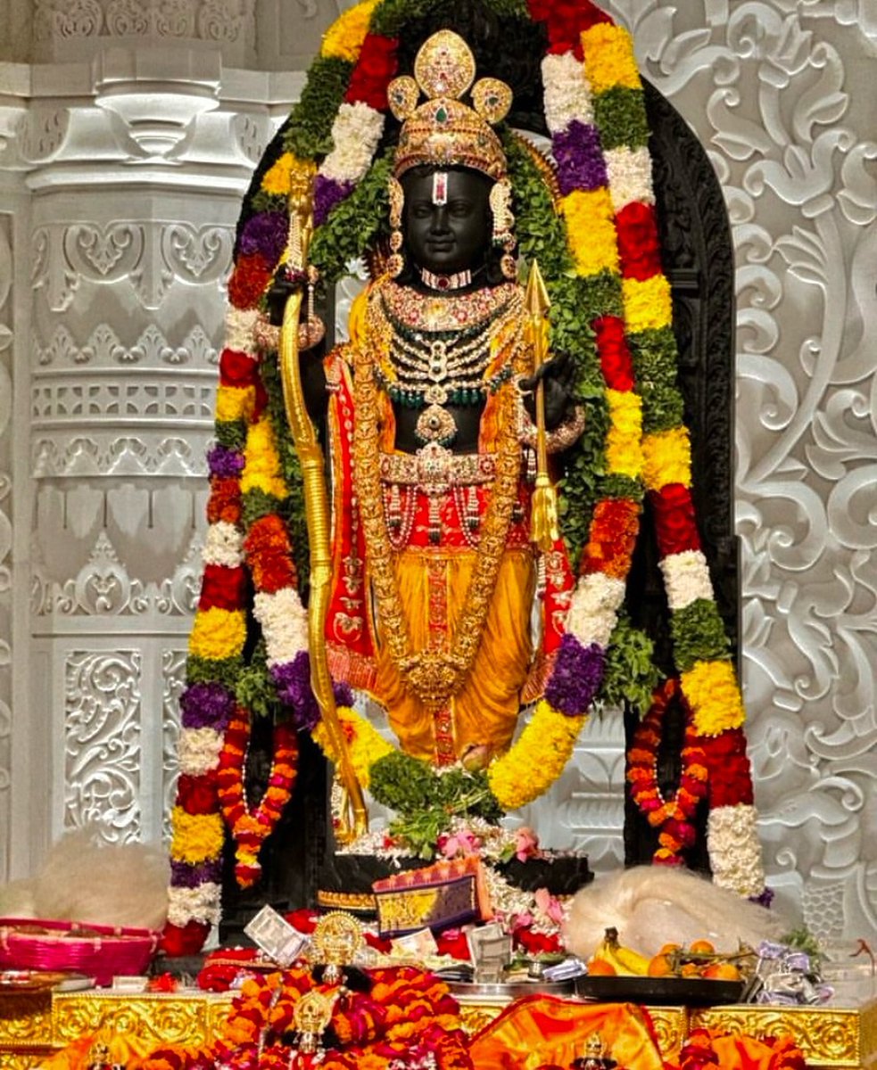 TalkVibes_'s tweet photo. #RamMandirPranPrathistha 
#जयसियाराम #जय_सियाराम https://t.co/haiC7c4CTr