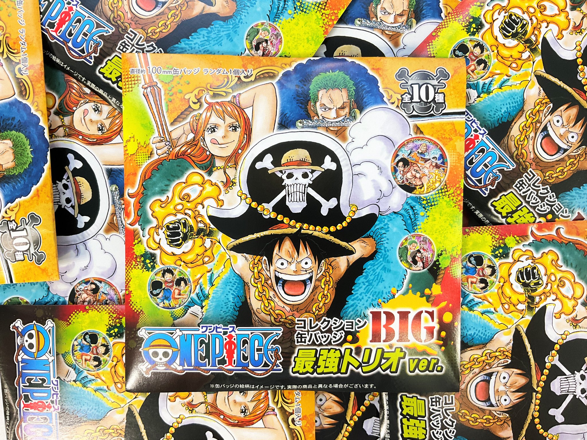 名古屋グランパス　ワンピース　コラボバッジ　ロビン 入手困難 ワンピース all faces オールフェイス缶バッジ ニコ