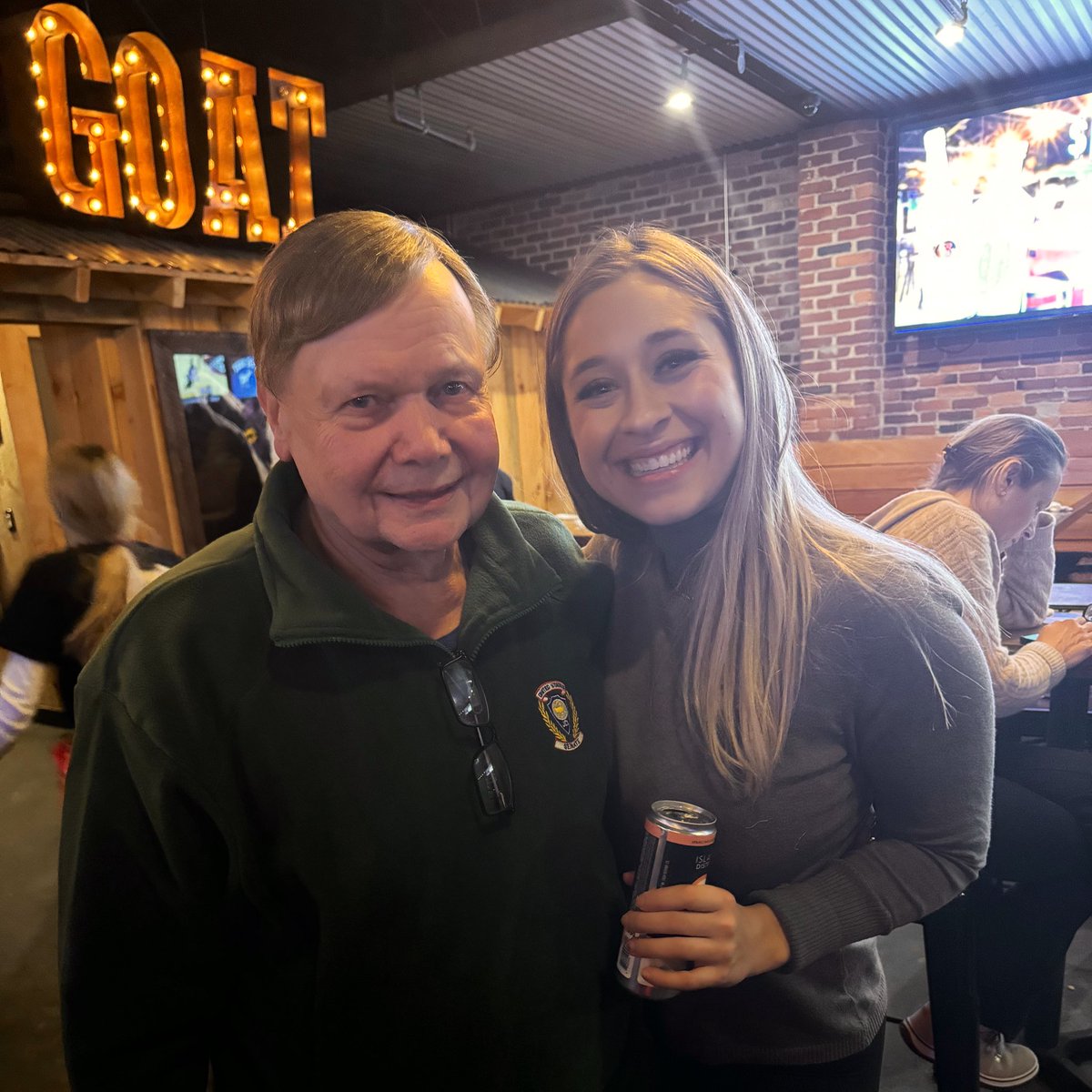 MayaCamilla603's tweet image. Had a blast at tonight’s FITN celebration hosted at the Goat by the @NHGOP 🇺🇸♥️

We really are the (most fun) Grand Ol’ Party! 

#nhgop #NHPolitics