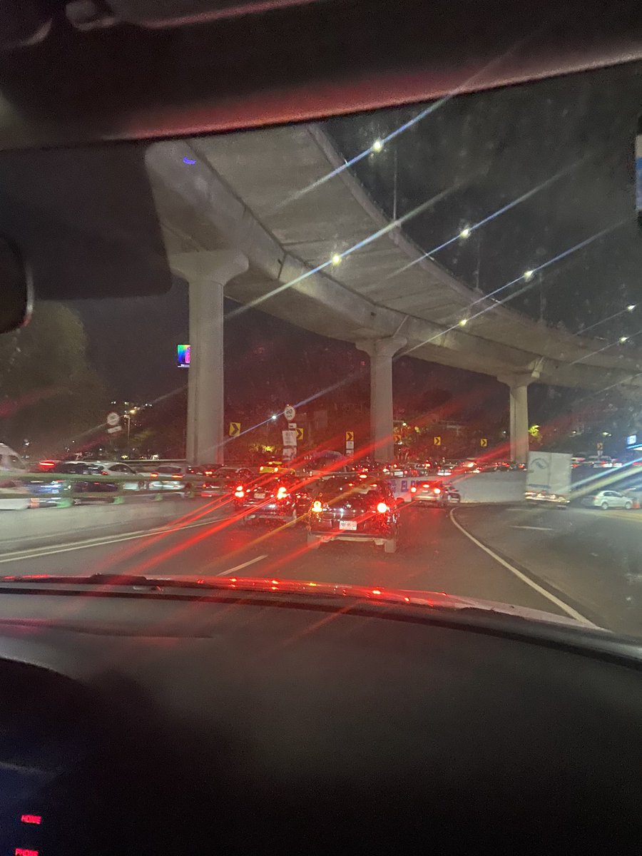 __Sebastra's tweet image. Miopía y astigmatismo