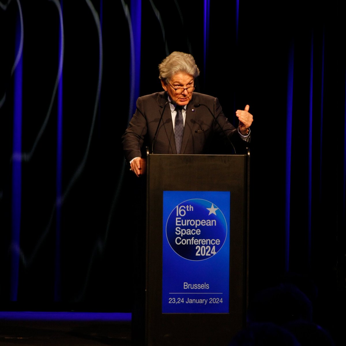 🔴Live from the 2024 #EuropeanSpaceConf Commissioner @ThierryBreton highlighted that we have to build a true #EUSpace market and to turn our vision for space policy into reality, fostering the security, autonomy & resilience of the 🇪🇺's space activities
