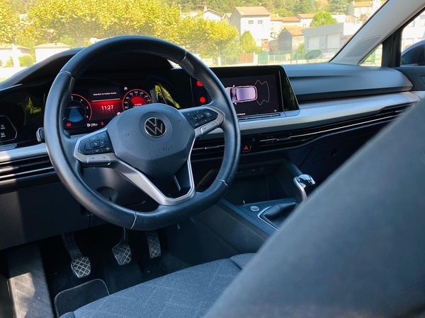 ChanasAuto's tweet image. Découvrez la Volkswagen Golf VIII Disponible chez Chanas Auto!
Une fusion parfaite entre performance et style.

Prenez le volant et transformez chaque trajet en aventure.🚗🌬️

#volkswagen #golf #chanasauto #automobile #garage #VWGolfVIII