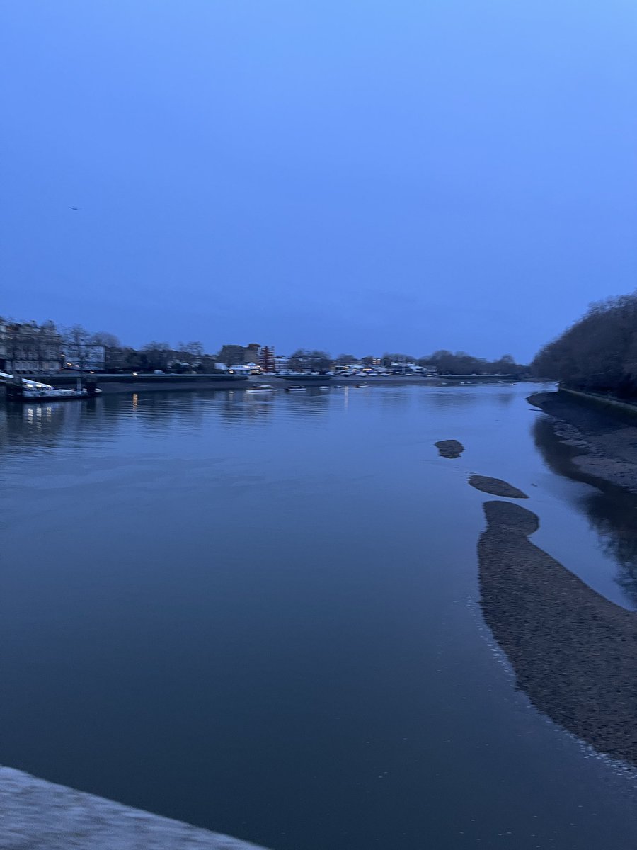 ActivePlayMedia's tweet image. Ever thought about sports on the River Thames? The mornings are getting lighter! ☀️ we know 100s of clubs operating on the river. Just get in touch to find out more. 

#river #riversports #watersports #riverthames #rowing #sailing #canoeing #kayaking #watersportsaddict