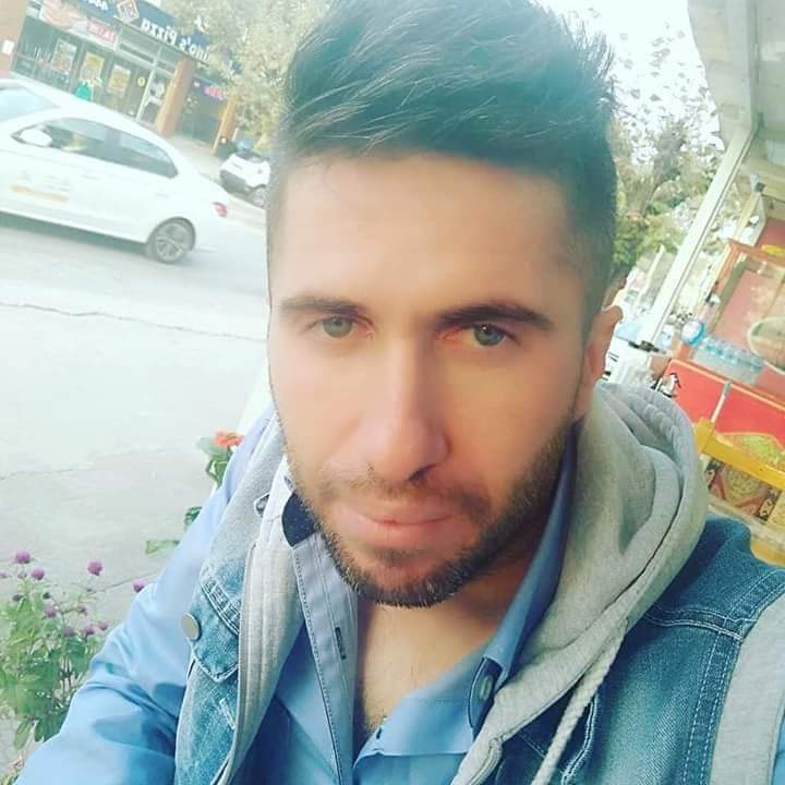 BURSA CİVARİ GİZLİLİĞE ONEM VEREN BAYAN VARSA ÖZELDEN YAZABİLİR 🙏