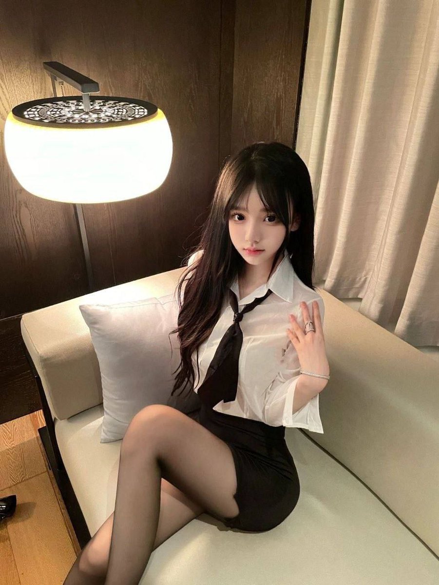 suzou66's tweet photo. 00年萝莉型女友欣欣，身高160，胸围C，可舌稳
#苏州资源   #苏州ts  
#苏州喝茶   #苏州市 https://t.co/RsxwtYMint