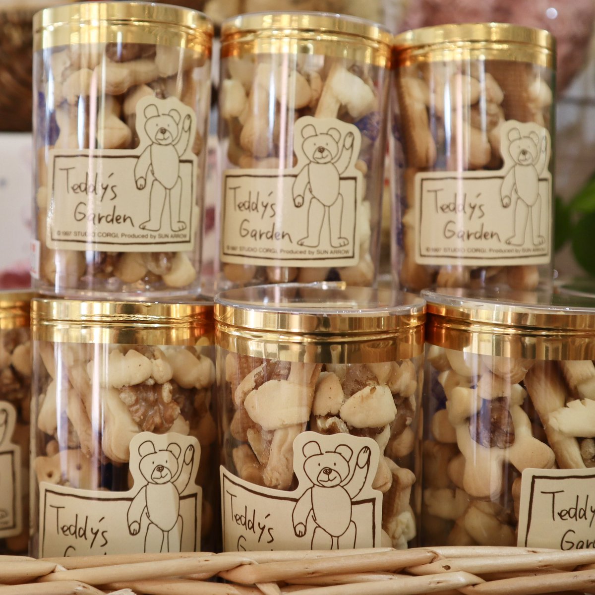 アーモンドベアクッキーとくるみベアクッキーが焼き上がりました