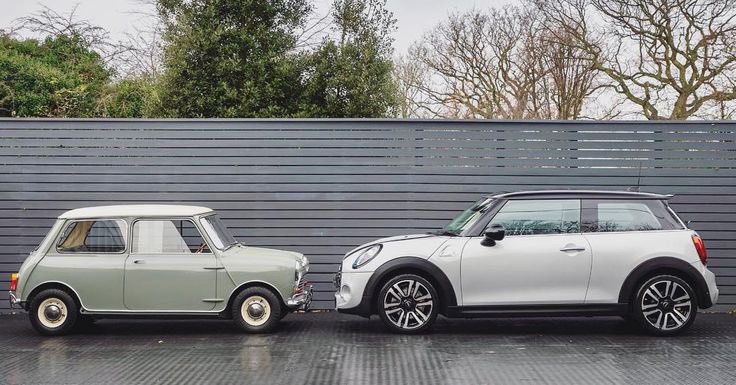 Report in today’s @TheTimes that the minimum permitted parking space width in Europe is - at 180cm - now narrower than the width of the average new car (180.3cm). The 2024 #MINI is 193cm wide. Its 1959 forebear was 141cm wide. We are witnessing an automotive obesity epidemic!