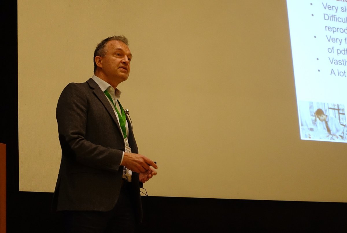 nanoGe_Conf's tweet image. 🗣️ Ana Flavia Nogueira (@AnaFlaviaNogue5) and Udo Bach delve into #HalidePerovskite's formation, crystallization, composition, and stability using #SynchrotronTechniques and the experimental discovery of energetic #HighPerformanceMaterials at #IPEROP24.

🔗nanoge.org/IPEROP24/progr…