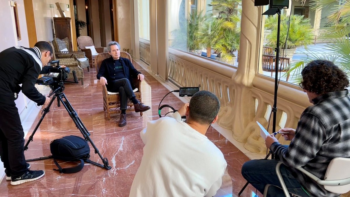 SgaeAudiovisual's tweet photo. 🔥El pasado fin de semana vivimos "in situ" en #SGAEMadrid el rodaje del documental #ElPopu, de @genecillo. Una obra sobre la mítica revista de música 'Popular1' que recogerá una entrevista con el autor @mrios.

📸©@nurocas https://t.co/zacdOF2Smw