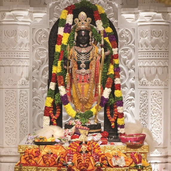 otvkhabar's tweet photo. #ଜୟଶ୍ରୀରାମ
ଦିବ୍ୟ ଦୁର୍ଲଭ ବେଶରେ ଭକ୍ତଙ୍କୁ ଦର୍ଶନ ଦେଉଛନ୍ତି ରାମଲାଲା ..
#AyodhyaTemple #RamlalaPranPratishtha #OTV https://t.co/m2hKihgtYk