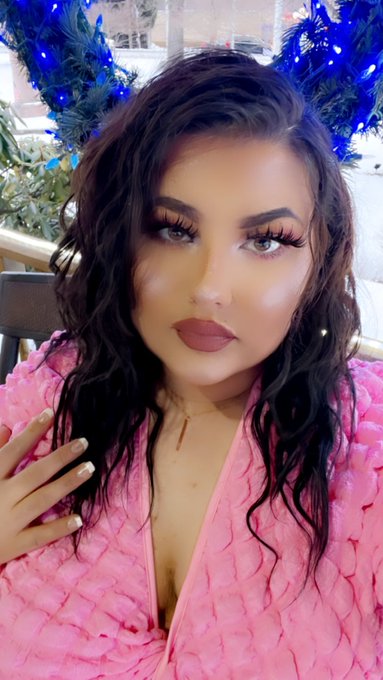Talk to me in your love language 💞  #selfie #pink #toohottohandle #tits #sugardaddy #SugarDaddys #sugarbaby<a href="/tag/selfie"class="tags">#selfie</a><a href="/tag/pink"class="tags">#pink</a><a href="/tag/like4like"class="tags"><span>#like4like</span></a><a href="/tag/linkinbio"class="tags"><span>#linkinbio</span></a><a href="/tag/like"class="tags"><span>#like</span></a><a href="/tag/bbw"class="tags"><span>#bbw</span></a><a href="/tag/sugarbaby"class="tags"><span>#sugarbaby</span></a><a href="/tag/toohottohandle"class="tags"><span>#toohottohandle</span></a>