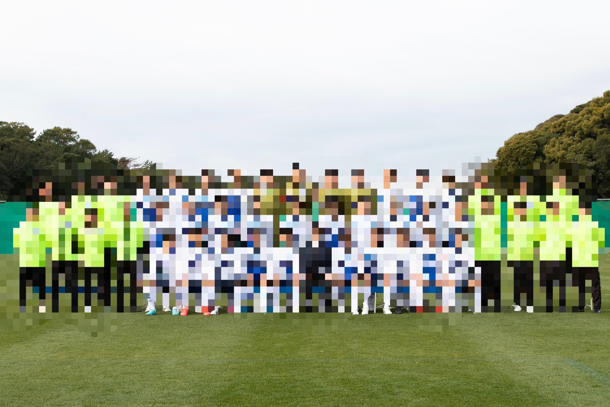 モンテディオ山形　2015年集合写真 GEgU_-mbwAA7rPy.jpg:large